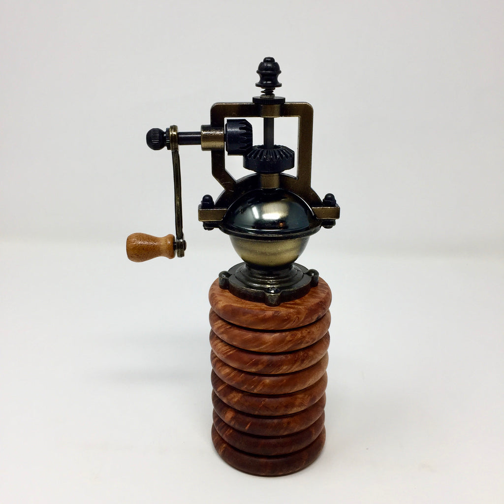 Antique style pepper grinder