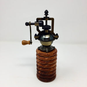 Antique style pepper grinder