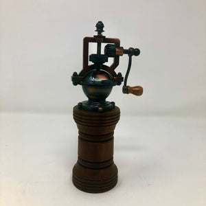 Antique Style Pepper Grinder